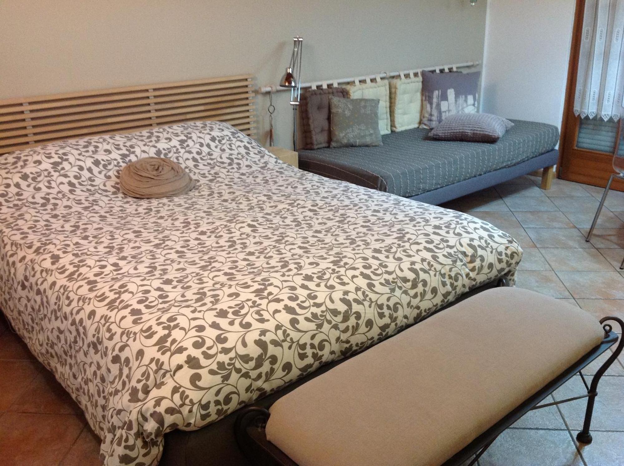 Home White Laives Dış mekan fotoğraf